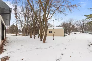 2849 Ruschfield Dr, Oshkosh, WI 54904 - Photo 42