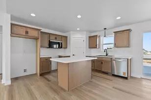 W5610 Tonys Way, Appleton, WI 54915 - Photo 18