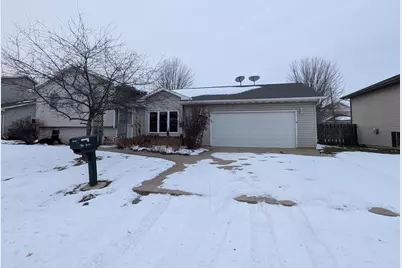 80 Kope Avenue, Oshkosh, WI 54901 - Photo 1