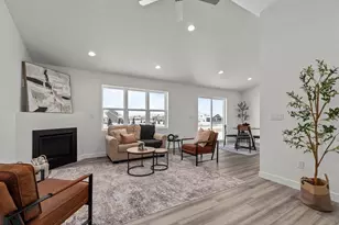 W5618 Tonys Way, Appleton, WI 54915 - Photo 16