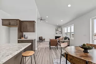 W5618 Tonys Way, Appleton, WI 54915 - Photo 12