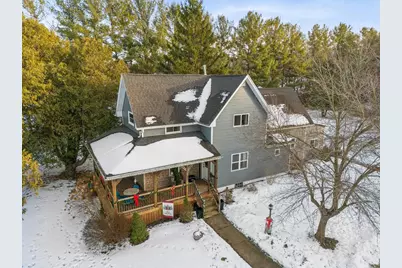 W10763 Cross Road, New London, WI 54961 - Photo 1