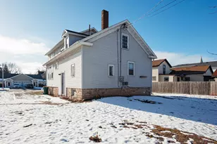 111 E 1st St, Fond du Lac, WI 54935 - Photo 14