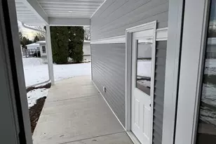 1734 Oak St, Oshkosh, WI 54901 - Photo 12