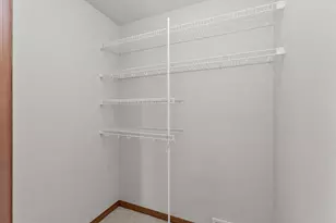 231 Bosworth Ln, Neenah, WI 54956 - Photo 32