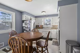 3623 Bernice St, Green Bay, WI 54301 - Photo 12