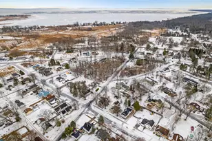 515 Elizabeth Ave, Marinette, WI 54143 - Photo 24