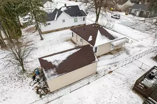 515 Elizabeth Ave, Marinette, WI 54143 - Photo 20
