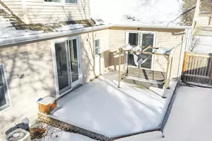 104 Riverwood Ct, Mishicot, WI 54228 - Photo 38