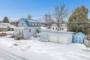 403 Scherer Ave, Oconto, WI 54153 - Photo 24