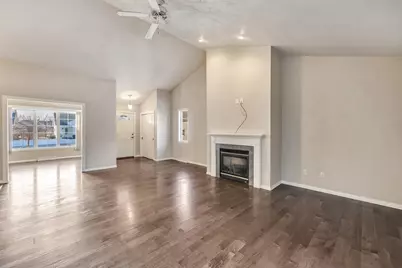 5012 W Boxwood Lane, Appleton, WI 54913 - Photo 4