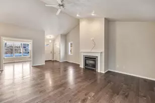 5012 W Boxwood Ln, Appleton, WI 54913 - Photo 4