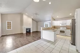 5012 W Boxwood Ln, Appleton, WI 54913 - Photo 8