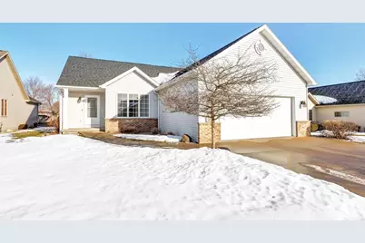5012 W Boxwood Lane, Appleton, WI 54913 - Photo 1