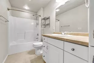 5012 W Boxwood Ln, Appleton, WI 54913 - Photo 16