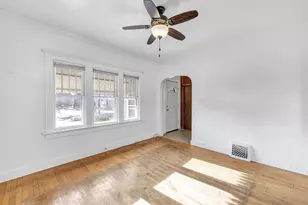 1012 Green St, Manitowoc, WI 54220 - Photo 2