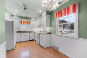 710 Cedar St, Neenah, WI 54956 - Photo 16