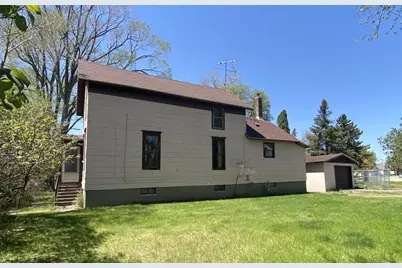 300 4th Avenue, Menominee, MI 49858 - Photo 1