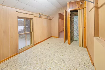 300 4th Avenue, Menominee, MI 49858 - Photo 8