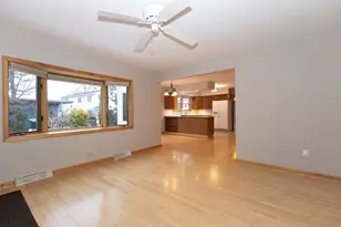 1616 Hickory St, Oshkosh, WI 54901 - Photo 18