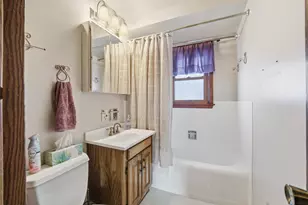 204 E 3rd St, Kimberly, WI 54136 - Photo 10