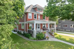 936 Memorial Dr, Sturgeon Bay, WI 54235 - Photo 1