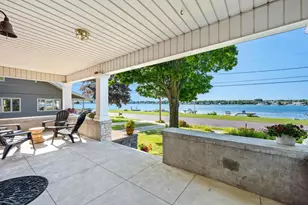 936 Memorial Dr, Sturgeon Bay, WI 54235 - Photo 4