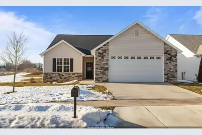 4647 N Cherryvale Avenue, Appleton, WI 54913 - Photo 1