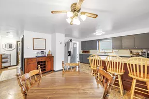 2412 Water Division Rd, Green Bay, WI 54311 - Photo 6