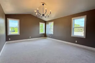 409 Jerelyn Ct, Combined Locks, WI 54113 - Photo 8