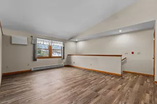 921 Babcock St, Neenah, WI 54956 - Photo 2