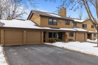 921 Babcock Street #11, Neenah, WI 54956 - Photo 1