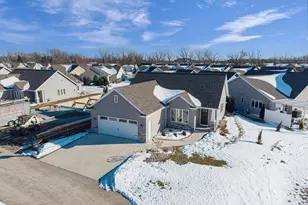 5010 W Woods Creek Ln, Appleton, WI 54913 - Photo 26