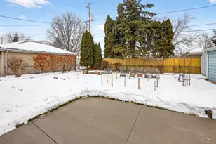 1224 E Marquette St, Appleton, WI 54911 - Photo 32