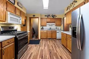 279 Bischoff St, Fond du Lac, WI 54935 - Photo 16