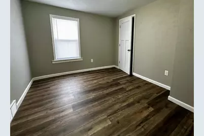 617 Milwaukee Street, Menasha, WI 54952 - Photo 12