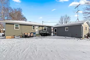 1119 S Weed St, Shawano, WI 54166 - Photo 48
