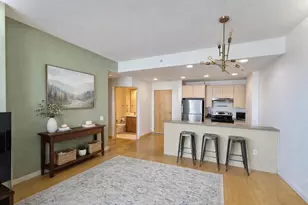 309 W Washington Ave, Madison, WI 53703 - Photo 4
