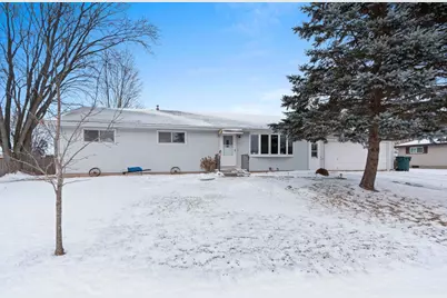 270 Walnut Street, Manawa, WI 54949 - Photo 1