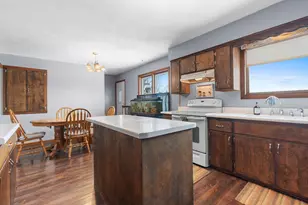 270 Walnut St, Manawa, WI 54949 - Photo 10