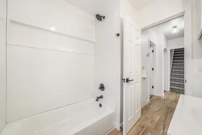 1215 McCormick Street, Green Bay, WI 54301 - Photo 12