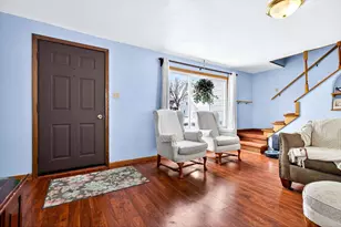 323 8th St, Menasha, WI 54952 - Photo 4