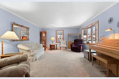 723 Robbins Street, Seymour, WI 54165 - Photo 4