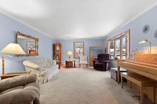 723 Robbins St, Seymour, WI 54165 - Photo 4