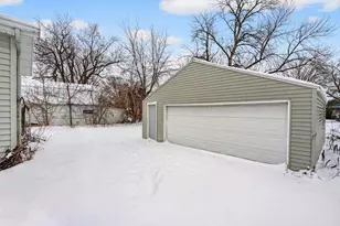 523 Michigan St, Omro, WI 54963 - Photo 18