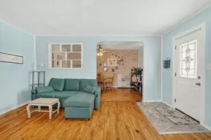 523 Michigan St, Omro, WI 54963 - Photo 10