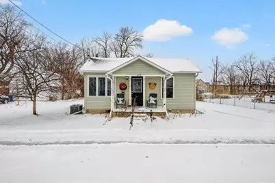 523 Michigan Street, Omro, WI 54963 - Photo 1