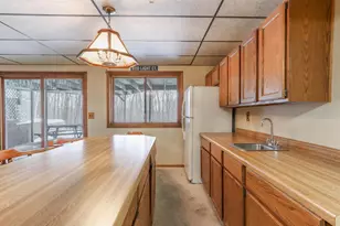 E2315 Woodridge Dr, Waupaca, WI 54981 - Photo 38