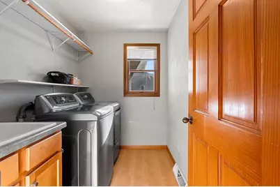 1604 Nelson Court, Neenah, WI 54956 - Photo 12