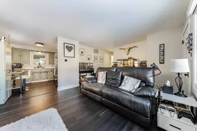 913 Jefferson Street, Menasha, WI 54952 - Photo 6